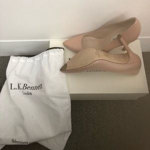 LK BENNETT FERN- nude pumps- brand new!!!